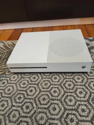 Xbox One S Blanca