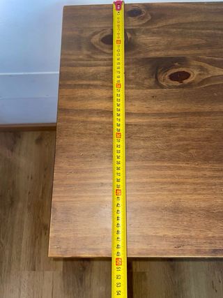 Escritorio de madera rústico