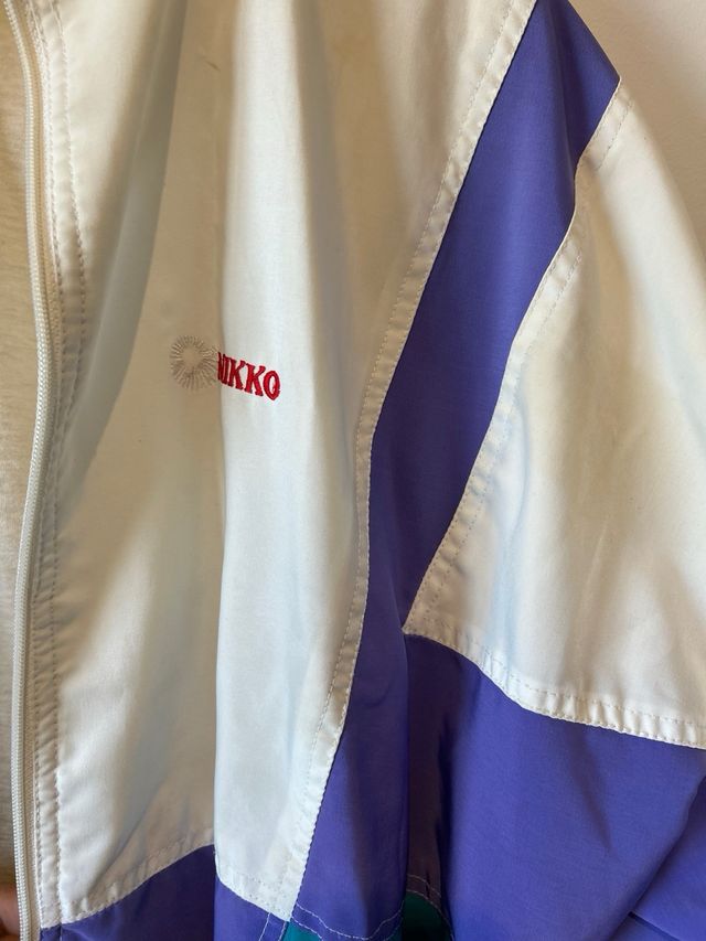 Chaqueta chándal retro púrpura, verde y blanco