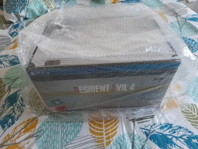 Resident Evil 4 PS4 Edición coleccionista