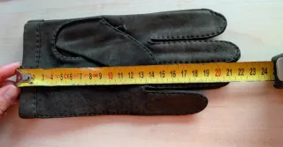 Par de guantes de piel auténtica