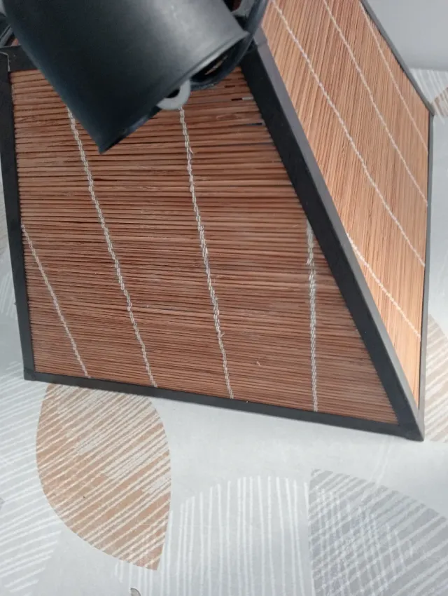 Lámpara de techo bambú y metal