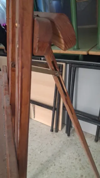 Caballete de madera para artistas