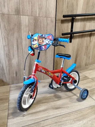 Bicicleta Patrulla Canina con Ruedines