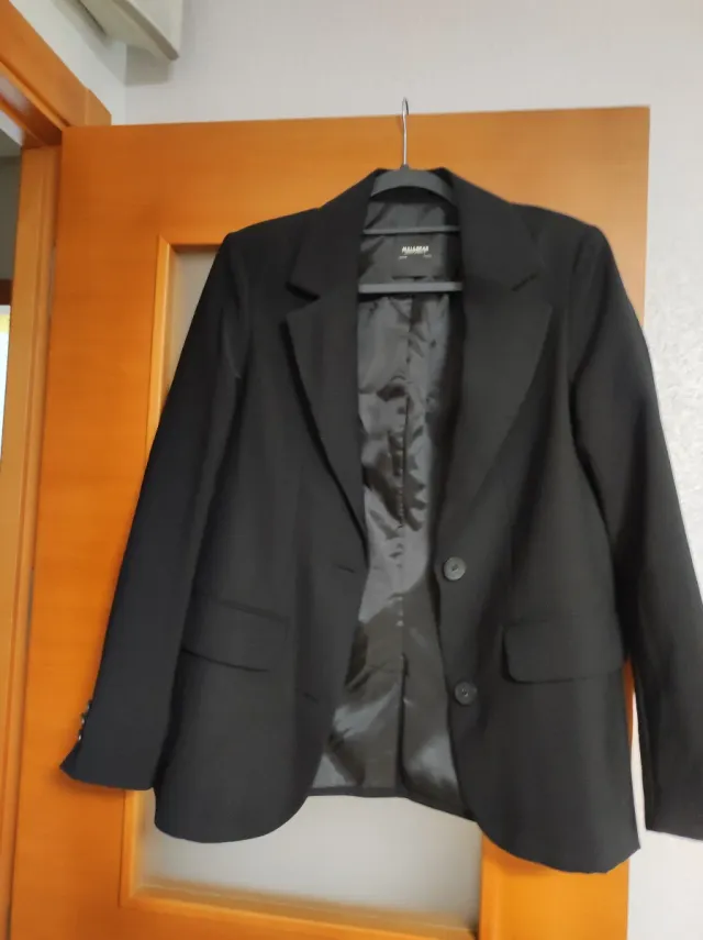 Chaqueta blazer negra Pull&Bear