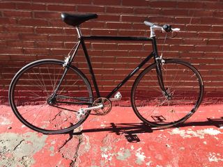 Bicicleta Clásica Negra Reacondicionada