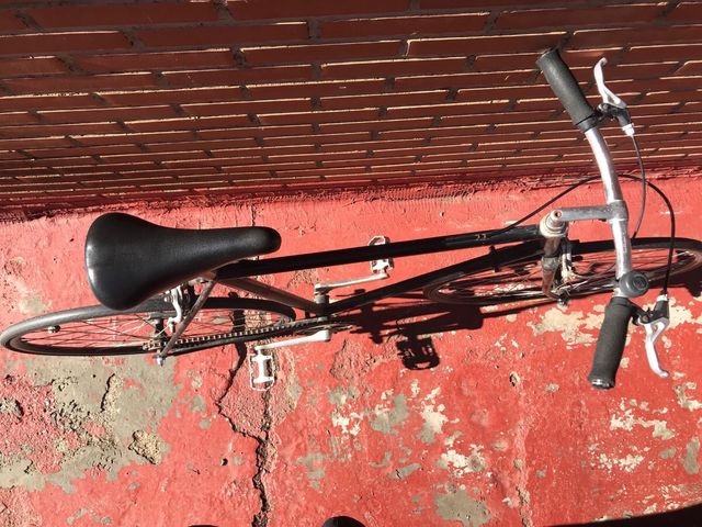 Bicicleta Clásica Negra Reacondicionada