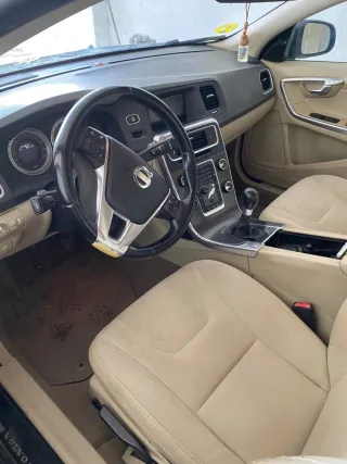 Volvo V60 2011