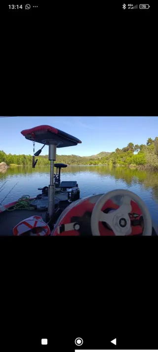Barca de pesca Bass Boat