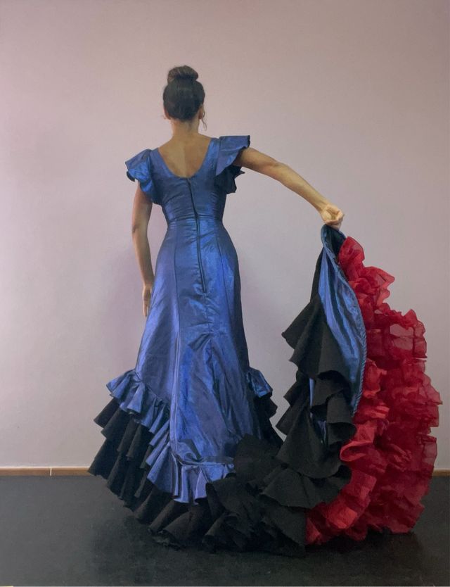 Bata de Cola Flamenco Azul y Negro