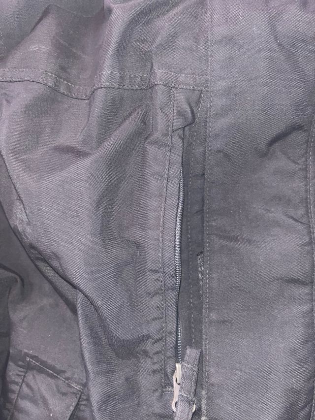 Chaqueta Quechua Negra