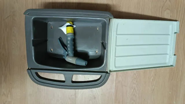 Carrete Manguera con Cajón + Pistola Riego