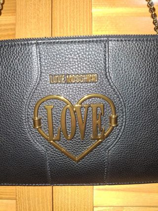 Bolso Love Moschino Negro y Dorado