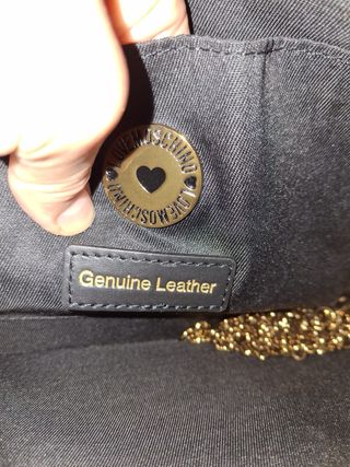 Bolso Love Moschino Negro y Dorado