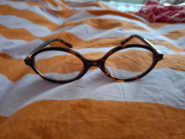 Gafas estilo miumiu sin medida.