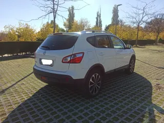 Nissan Qashqai año 2013 sólo 180000 km etiqueta C