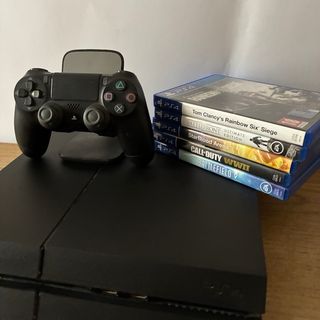 Ps4 Slim 500GB + Controller Sony+ cavi e giochi