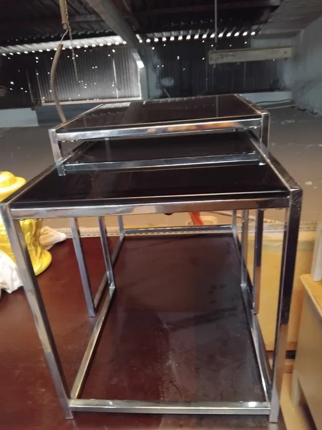 Conjunto 2 Mesitas Cristal y Metal