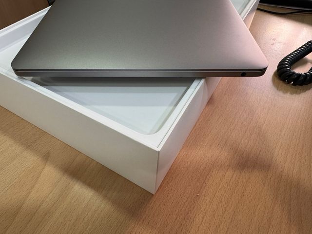 MacBook Pro Apple i5 4 núcleos 2019