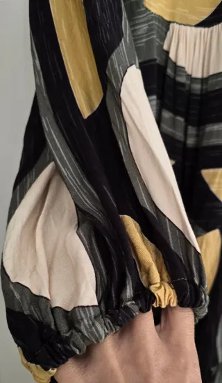 Vestido corto vuelo estampado