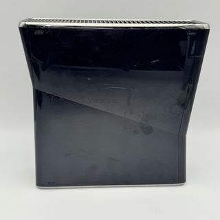 Xbox 360 Slim 250 GB Console + Controller