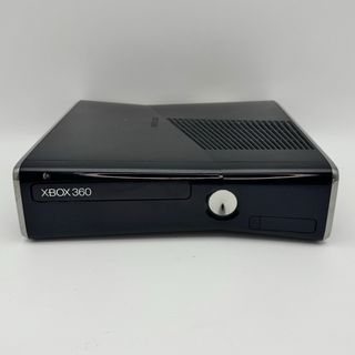 Xbox 360 Slim 250 GB Console + Controller