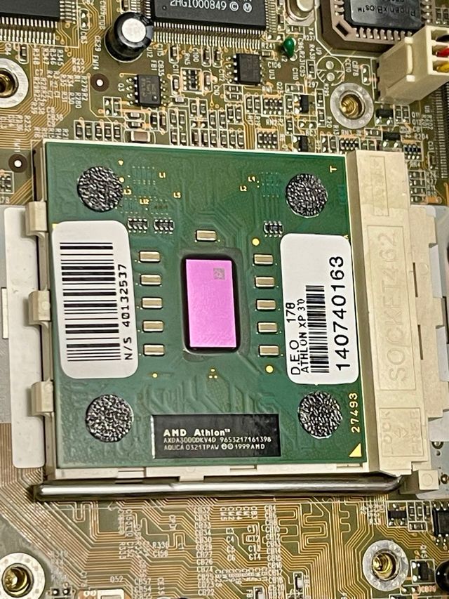 PC retro compatto Shuttle XPC