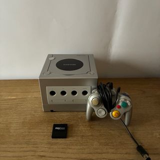 GameCube + Controller originale e cavi e memory