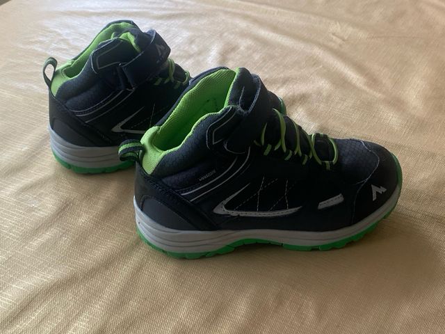 Botas de monte McKinley Talla 32