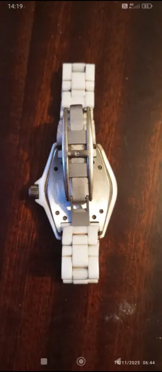 Reloj Chanel Blanco y Plateado