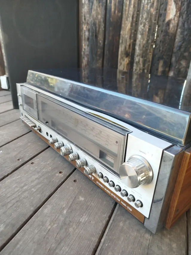 Tocadiscos antiguo Sony HMK 339