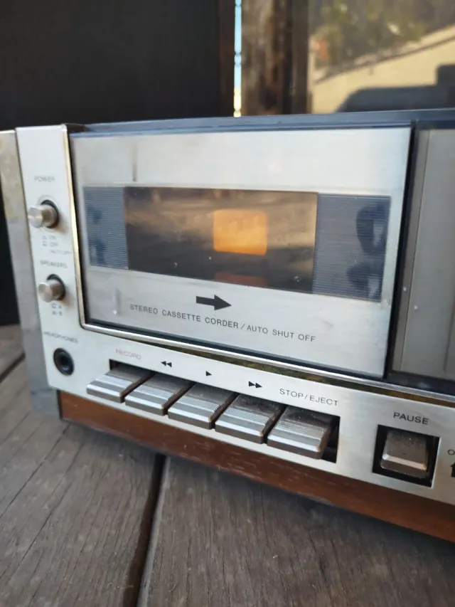 Tocadiscos antiguo Sony HMK 339
