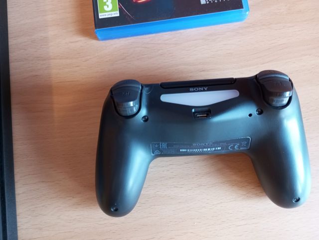 PS4 PlayStation 4 PRO 1 TB