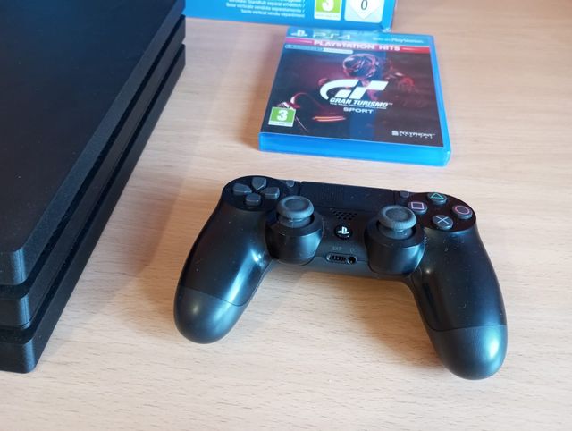 PS4 PlayStation 4 PRO 1 TB