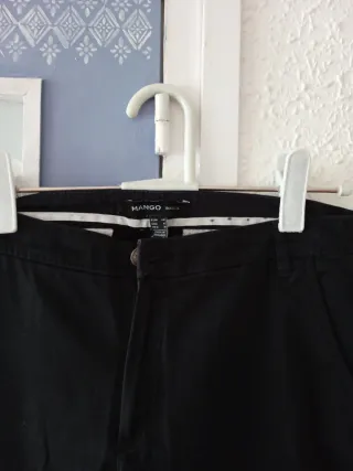 Pantalón Mango Negro Talla Chica