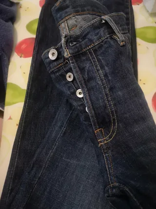 Vaqueros Liberto, marca original, desgastados