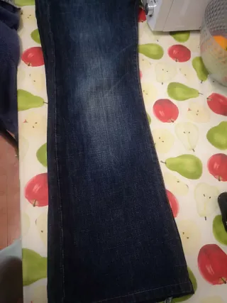 Vaqueros Liberto, marca original, desgastados