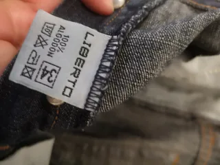 Vaqueros Liberto, marca original, desgastados