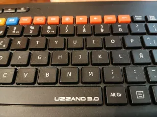 Teclado Hama Uzzano 3.0 con Touchpad TV & Pcs