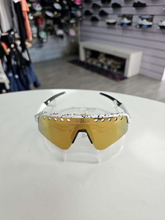 Gafas Oakley Sutro Sweep MVDP