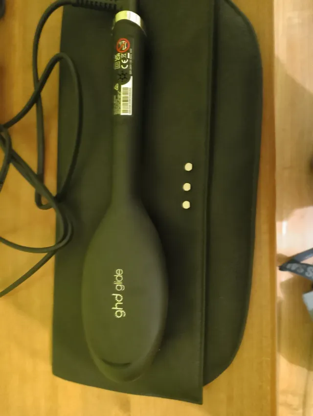 Peine Alisador GHD Glide Negro