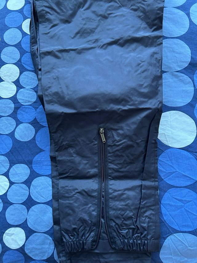 Pantalón impermeable Decathlon Talla L unisex