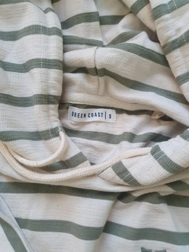 Sudadera con capucha a rayas