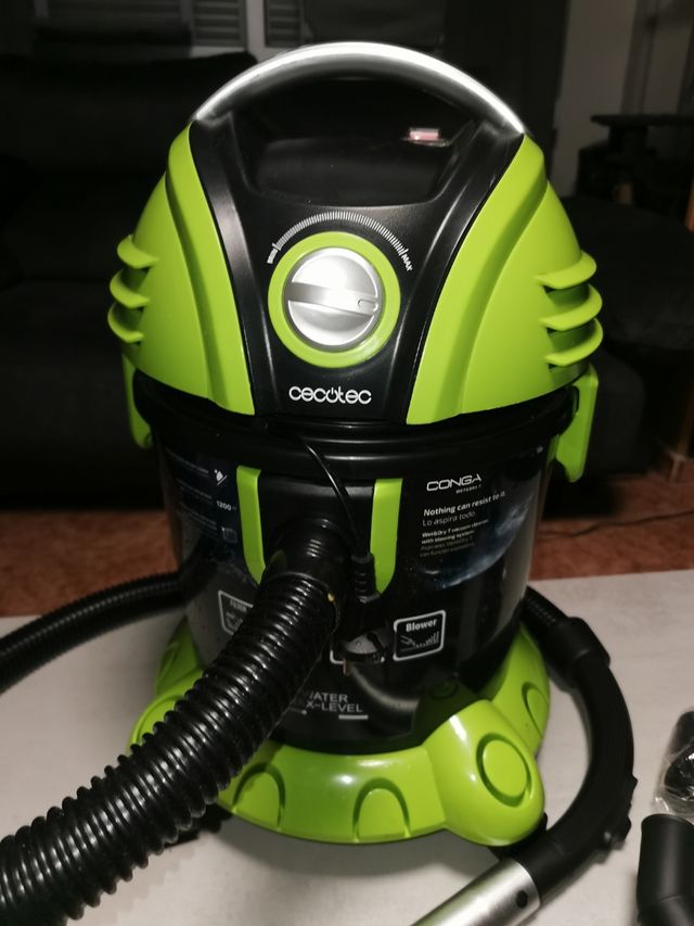 Aspirador Cecotec Sólidos y Líquidos 1200W
