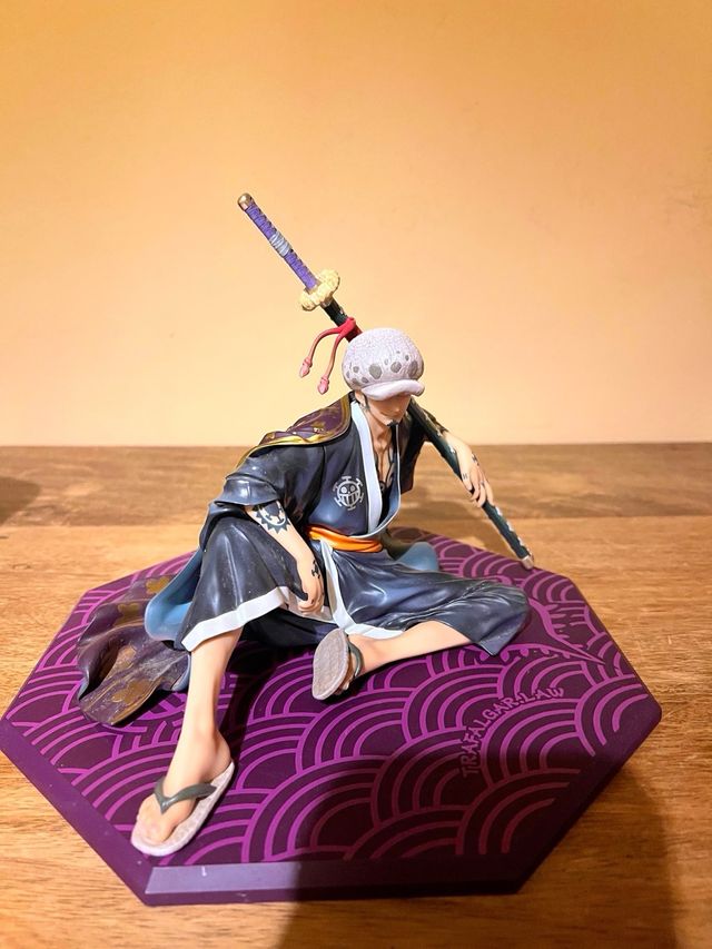 Figura Trafalgar Law P.O.P Megahouse