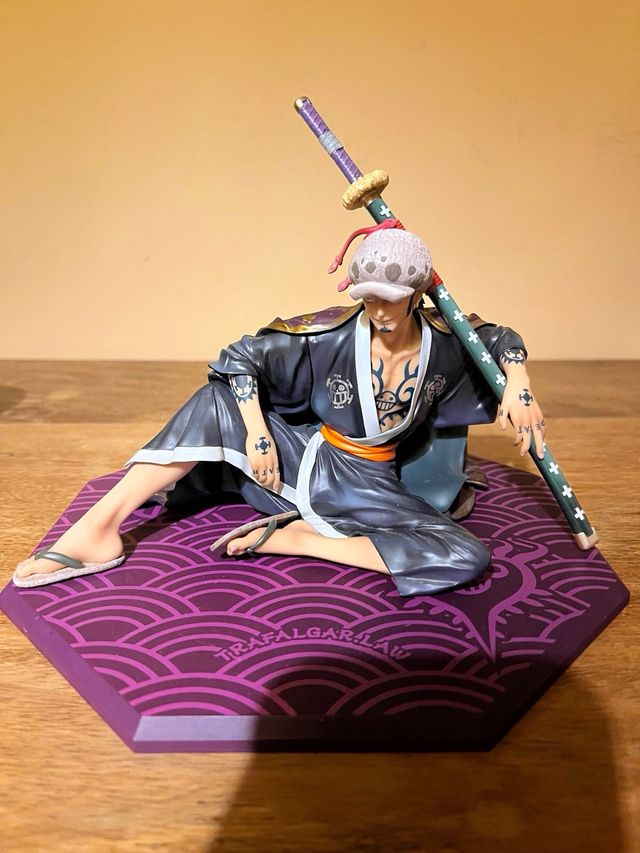 Figura Trafalgar Law P.O.P Megahouse