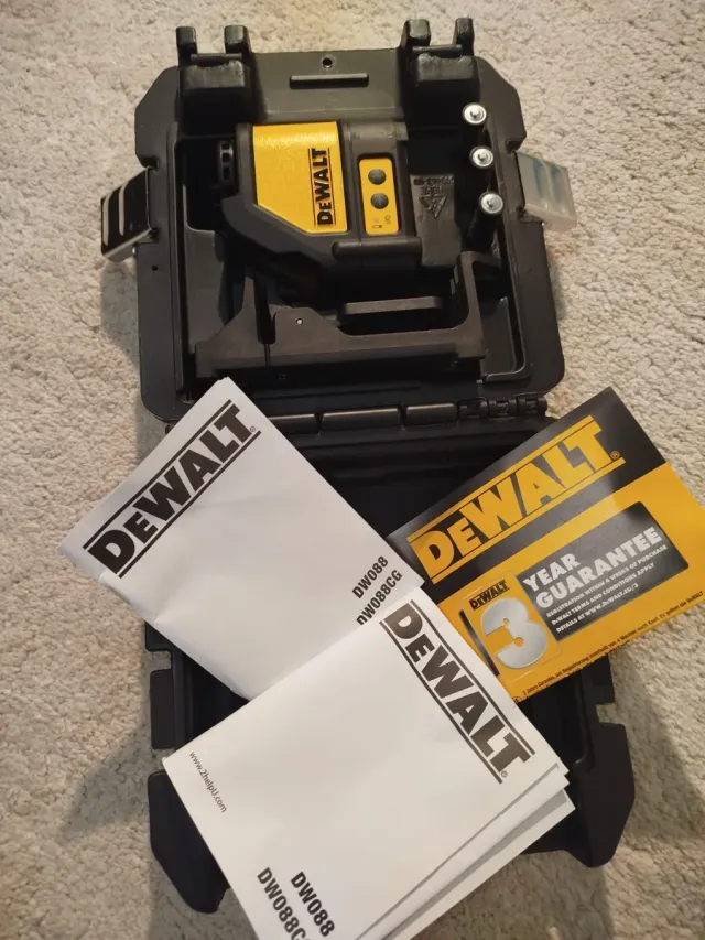 Nivel Láser DeWalt 30m/100m