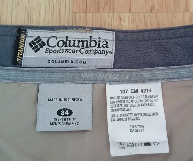 Pantalón corto Columbia Beige Talla M