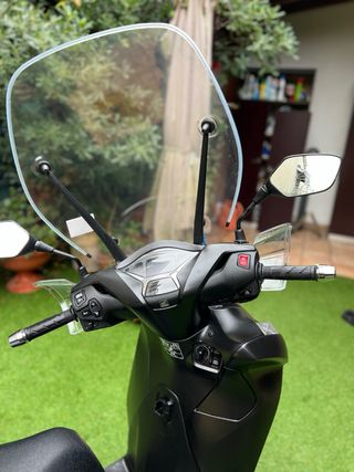 Honda SH 350 Sport 2023 - 9000 km