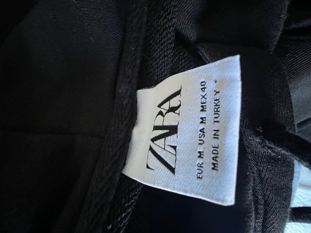 Felpa con cappuccio manica corta nera